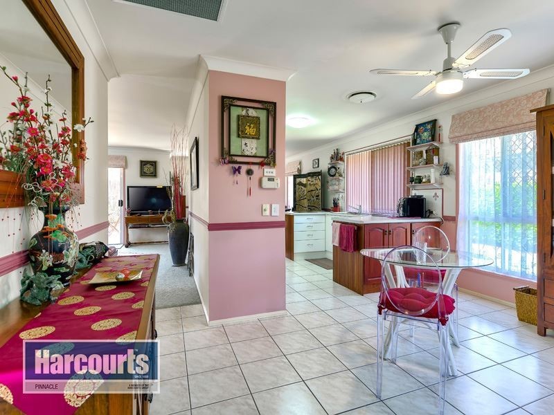 11 Jarrah Place, Fitzgibbon QLD 4018