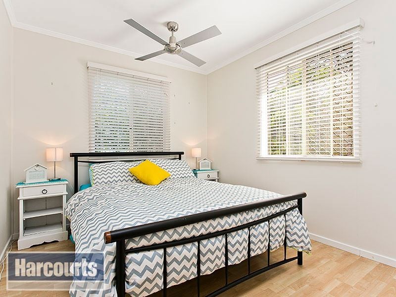 19 Franciscea Street, Everton Hills QLD 4053