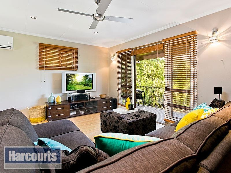 19 Franciscea Street, Everton Hills QLD 4053