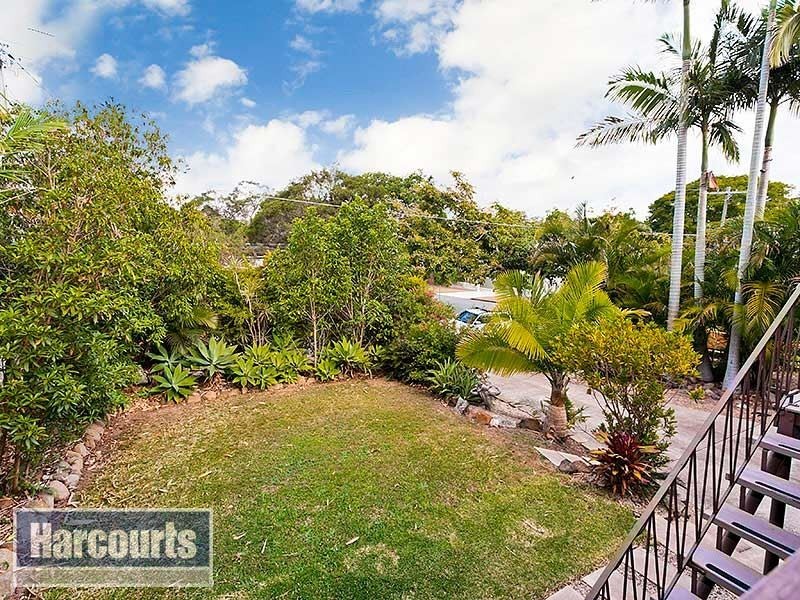 19 Franciscea Street, Everton Hills QLD 4053