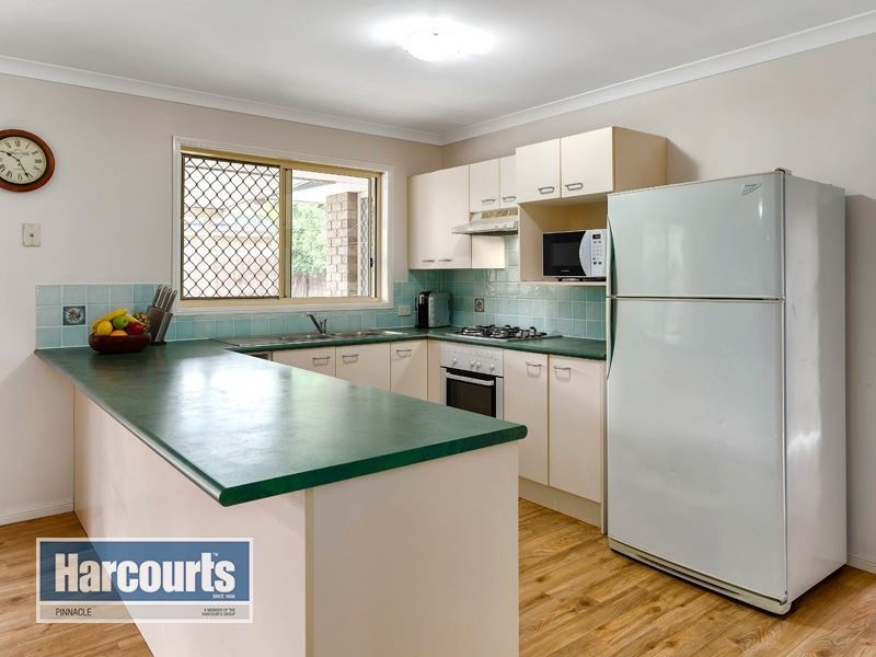 13 Paramount Drive, Warner QLD 4500