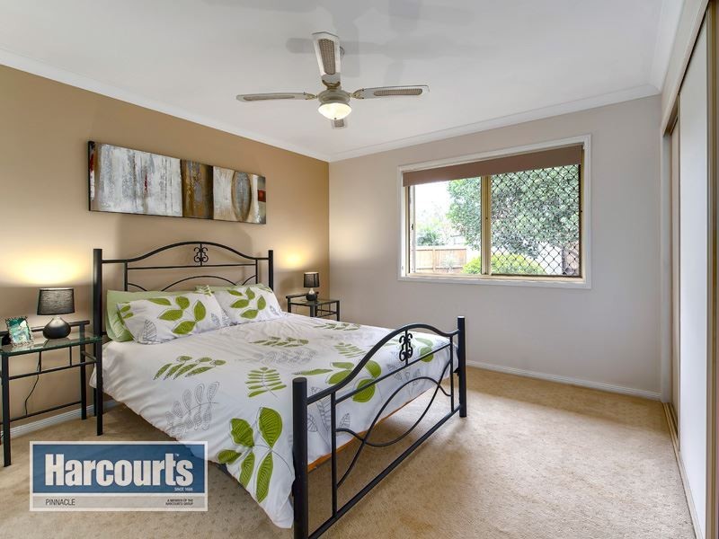 13 Paramount Drive, Warner QLD 4500
