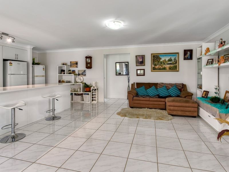 102 Odense Street, Fitzgibbon QLD 4018