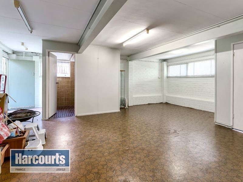 11 Guinness Street, Everton Park QLD 4053