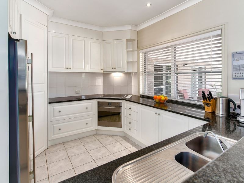 91 Saturn Crescent, Bridgeman Downs QLD 4035