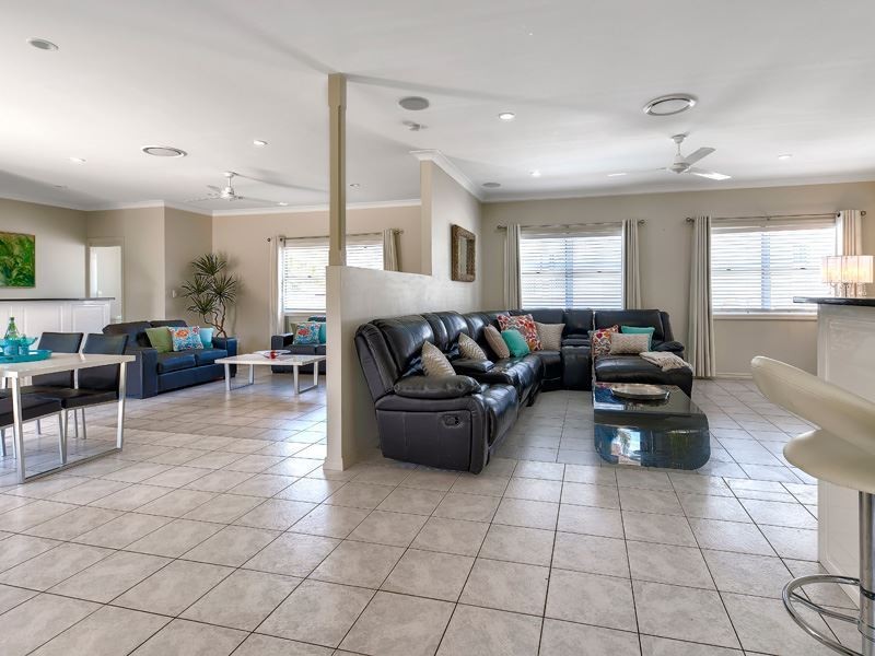 91 Saturn Crescent, Bridgeman Downs QLD 4035