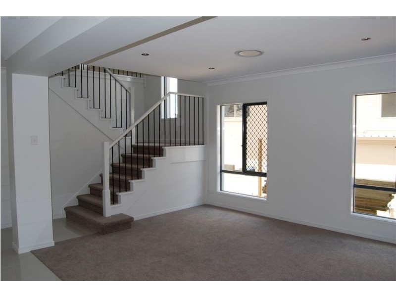 51 Canopus St, Bridgeman Downs QLD 4035