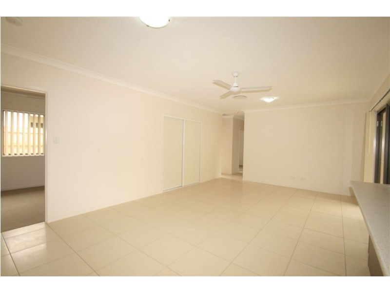 16 Matthew Street, Carseldine QLD 4034