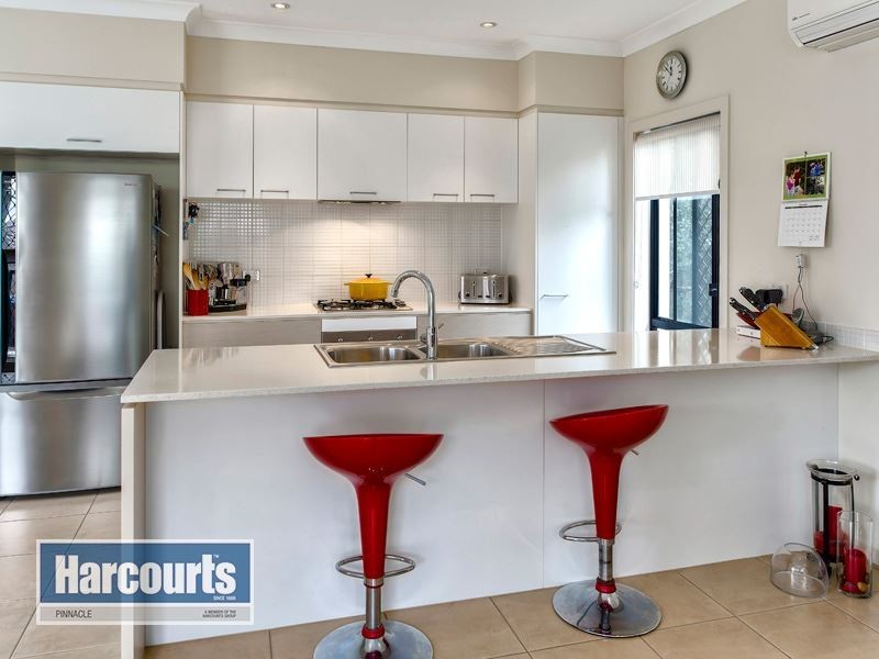 15 Taunton St, Carseldine QLD 4034