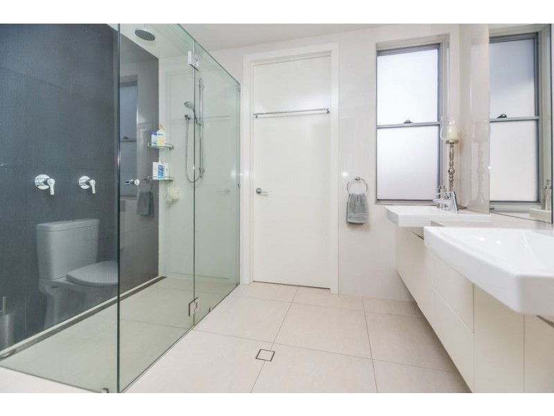 40 Asciano Place, Bridgeman Downs QLD 4035