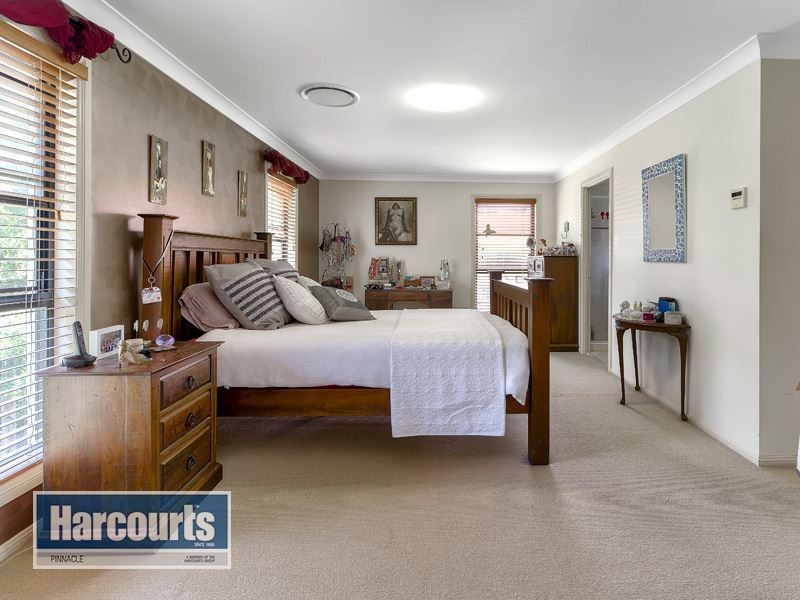 13 Bauple St, Albany Creek QLD 4035