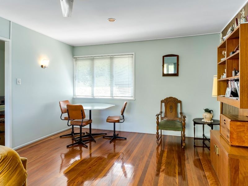 16 Kilburn Rd, Chermside QLD 4032