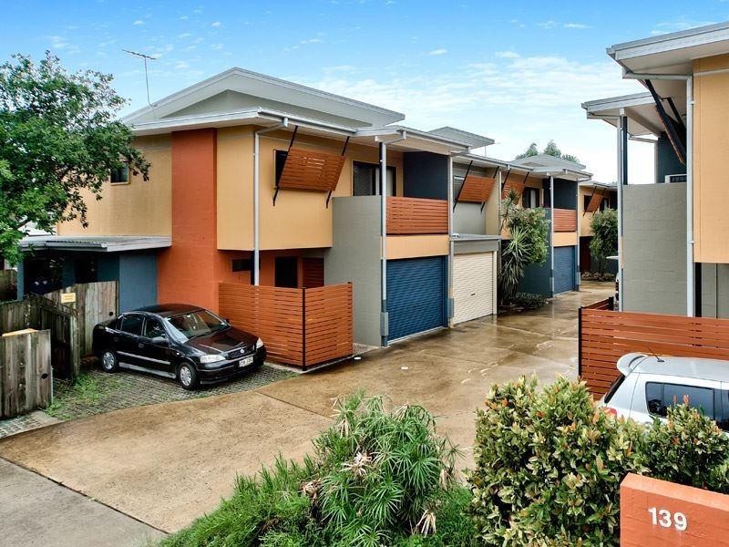 8/1 Bradley Av, Kedron QLD 4031