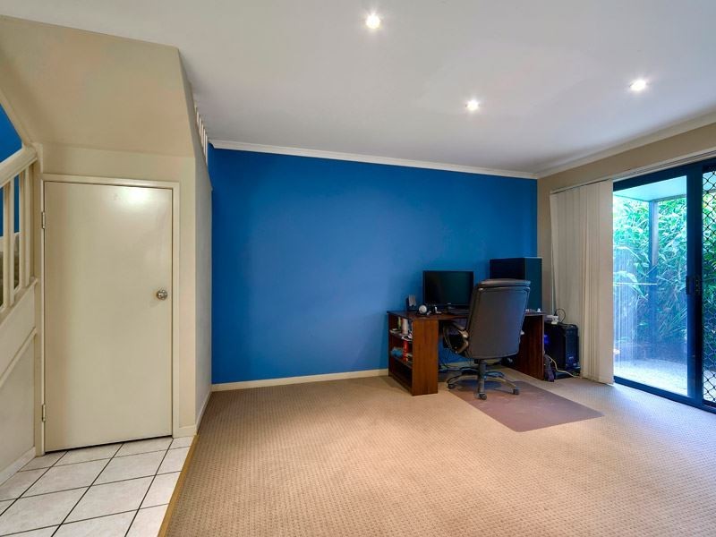 8/1 Bradley Av, Kedron QLD 4031