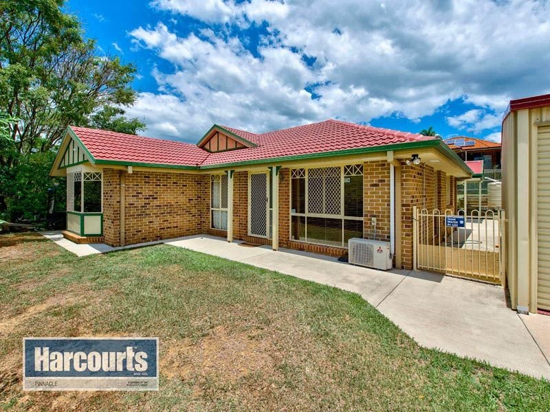 8 Washbrook Crescent, Petrie QLD 4502