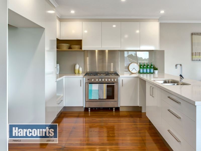 20 Maryland Street, Stafford Heights QLD 4053