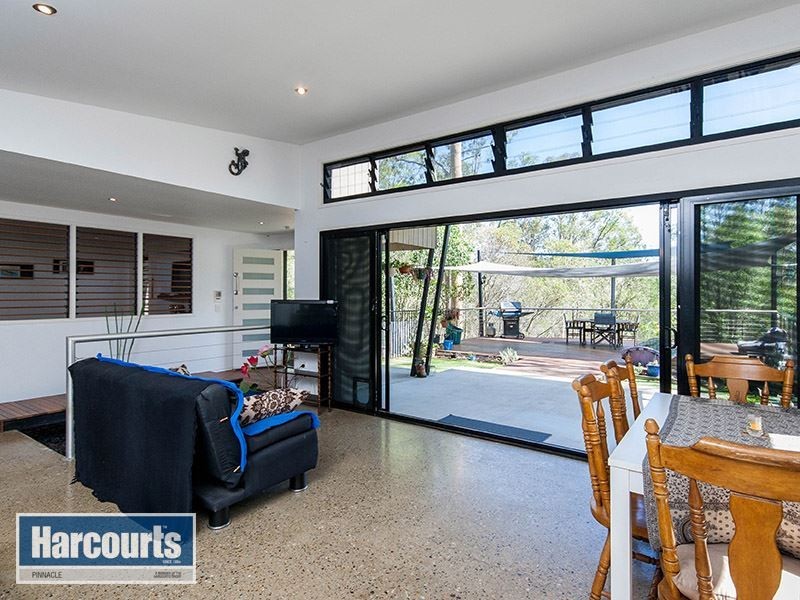 845 Winn Road, Cashmere QLD 4500