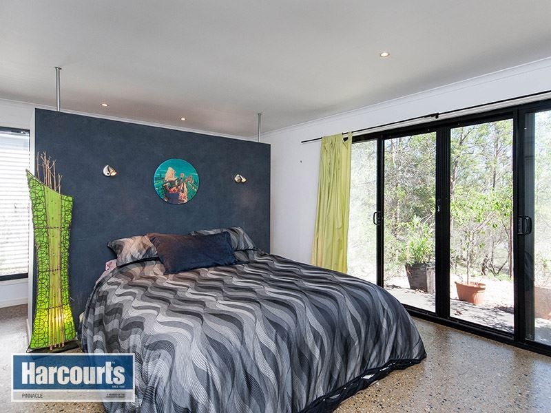 845 Winn Road, Cashmere QLD 4500