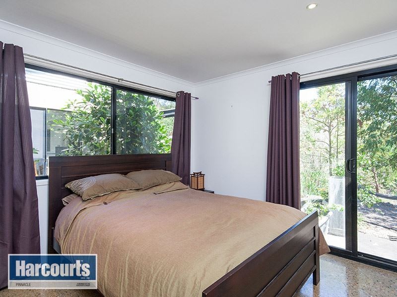 845 Winn Road, Cashmere QLD 4500