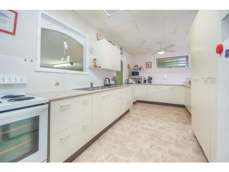 11 Enid Street, Bracken Ridge QLD 4017