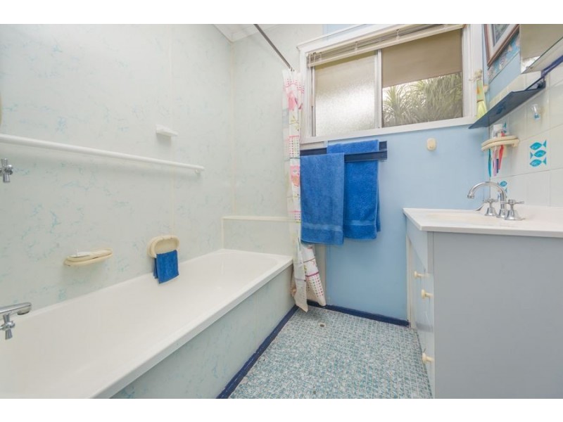 11 Enid Street, Bracken Ridge QLD 4017