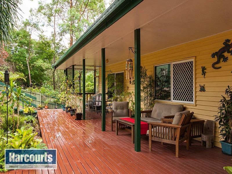 31 Buranda Road, Clear Mountain QLD 4500