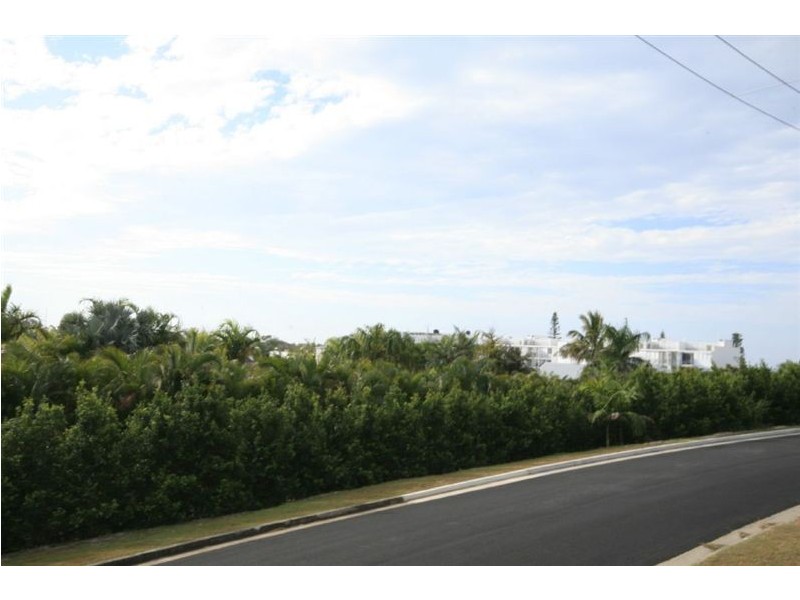 1 Ocean View Pde, Rainbow Beach QLD 4581