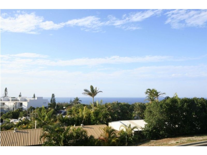 1 Ocean View Pde, Rainbow Beach QLD 4581