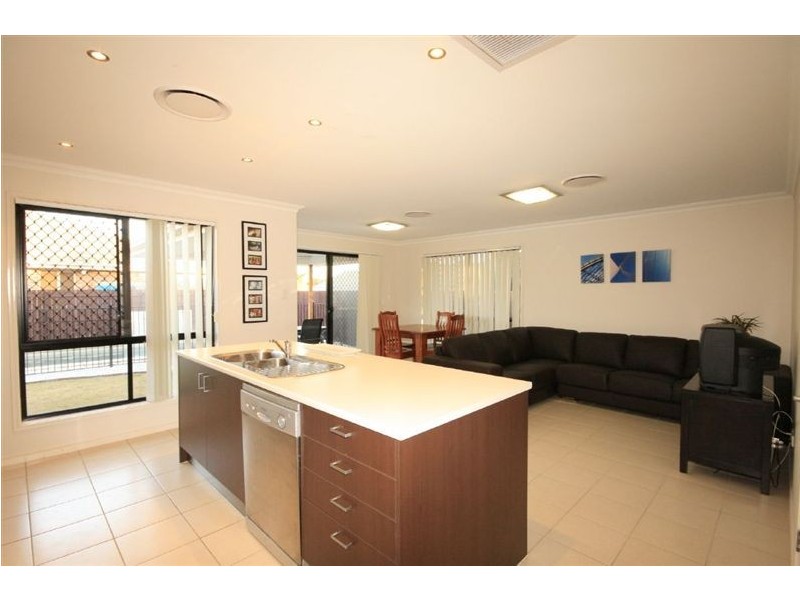 38 Springbok Street, Fitzgibbon QLD 4018