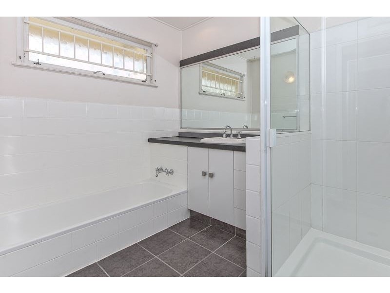 11 Guinness Street, Everton Park QLD 4053