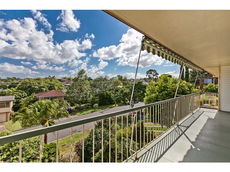 11 Guinness Street, Everton Park QLD 4053