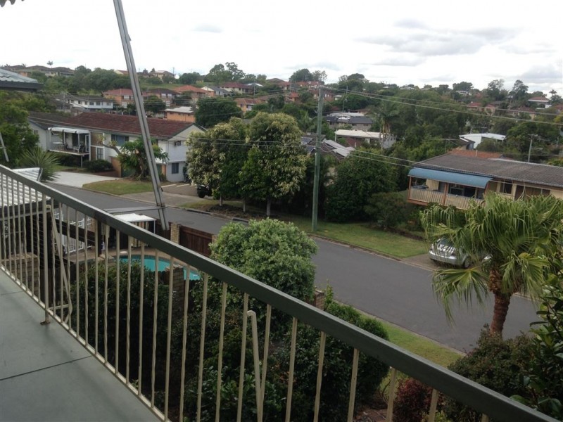 11 Guinness Street, Everton Park QLD 4053