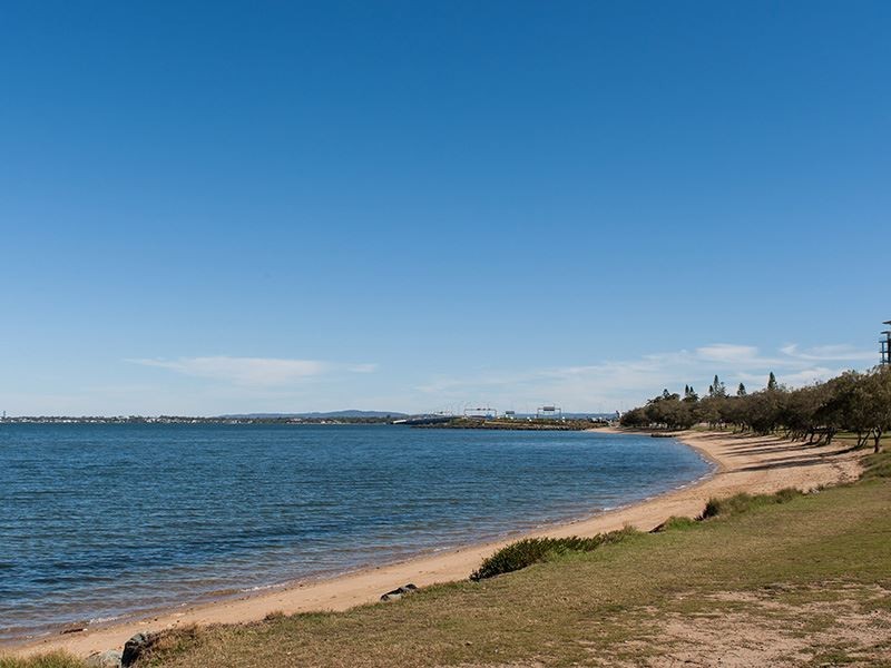 10/102 Hornibrook Esplanade, Clontarf QLD 4019