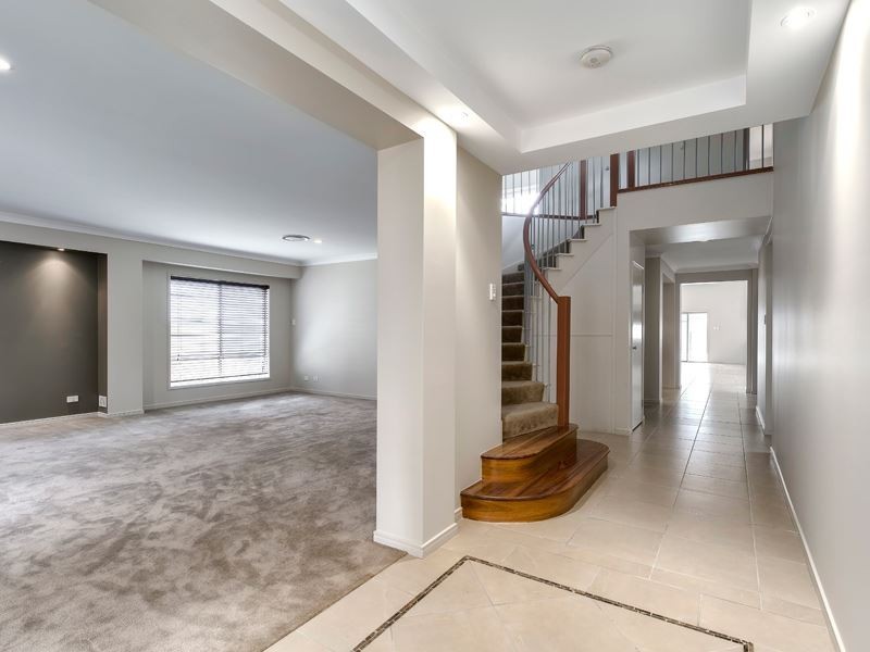 37 Darien Street, Bridgeman Downs QLD 4035