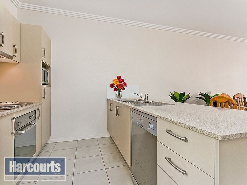 3/99 Gillies St, Zillmere QLD 4034