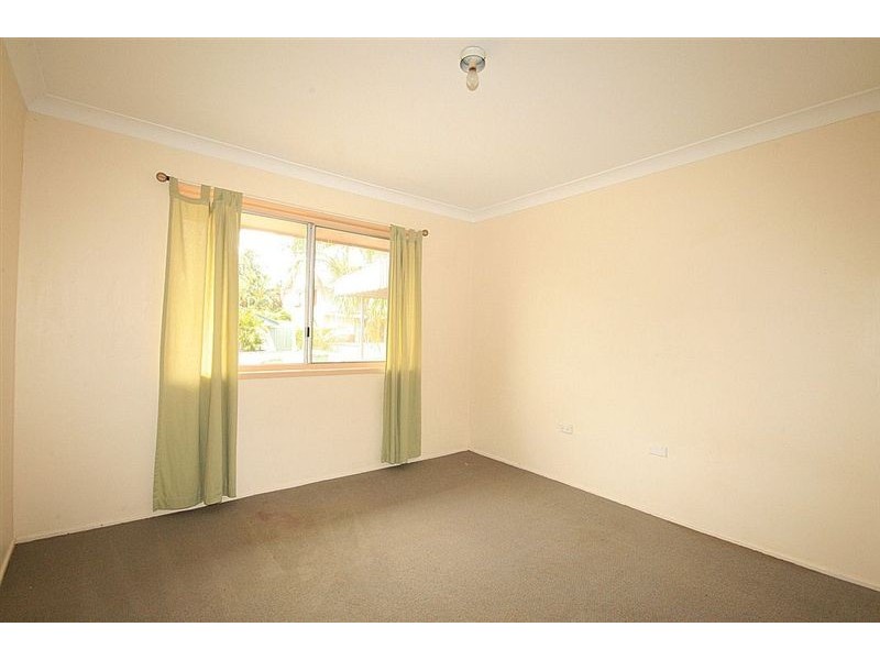 16 Simpson Street, Capalaba QLD 4157