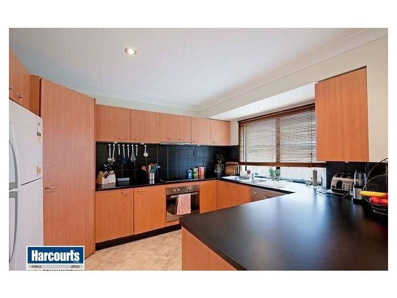 4 Crawford Street, North Lakes QLD 4509