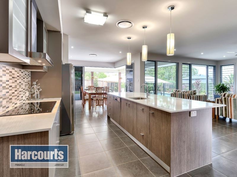 44 Dana Street, Cashmere QLD 4500