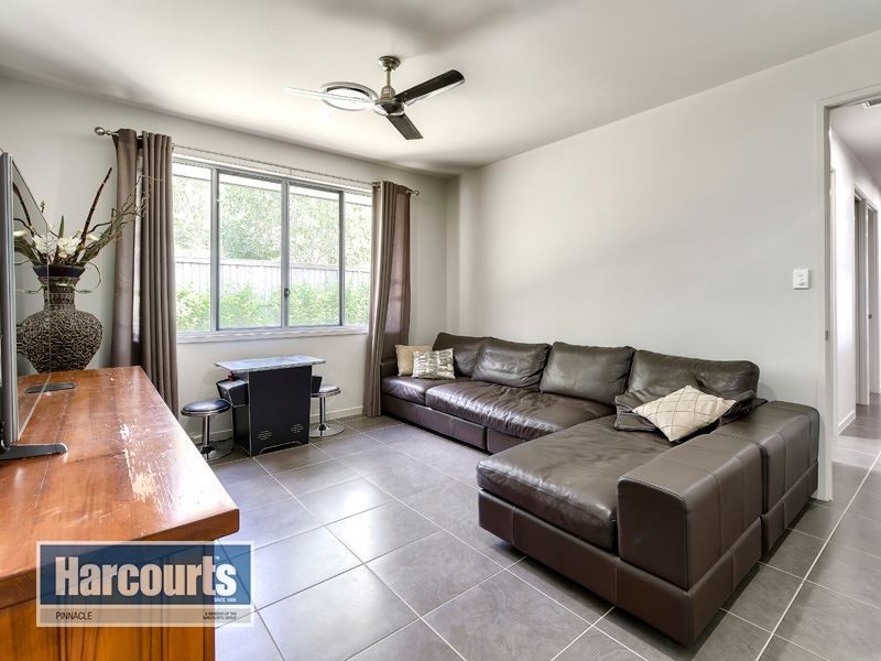 44 Dana Street, Cashmere QLD 4500