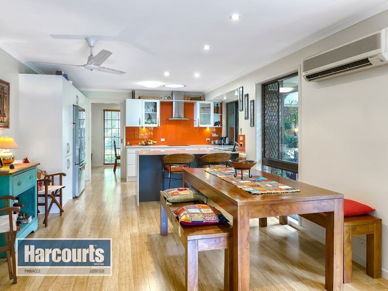 8 Tutoko Court, Aspley QLD 4034