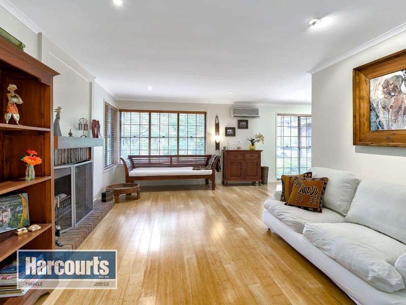 8 Tutoko Court, Aspley QLD 4034