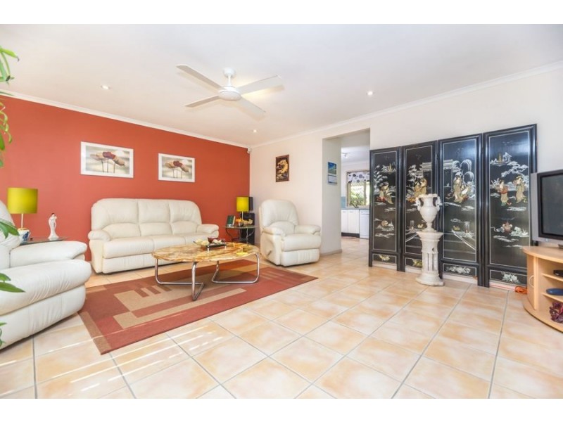 106 Rue Montaigne, Petrie QLD 4502