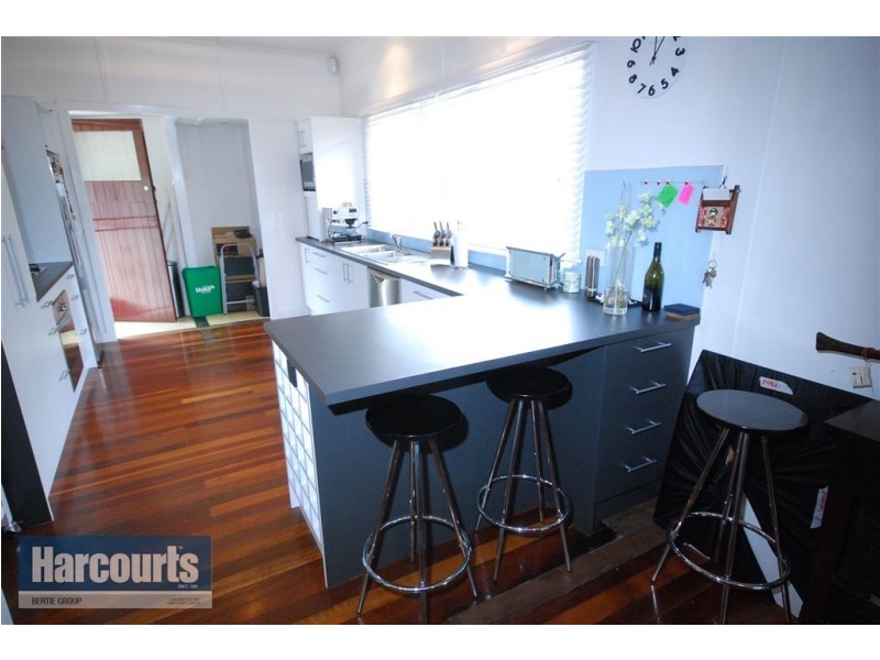 599 Stafford Rd, Stafford QLD 4053