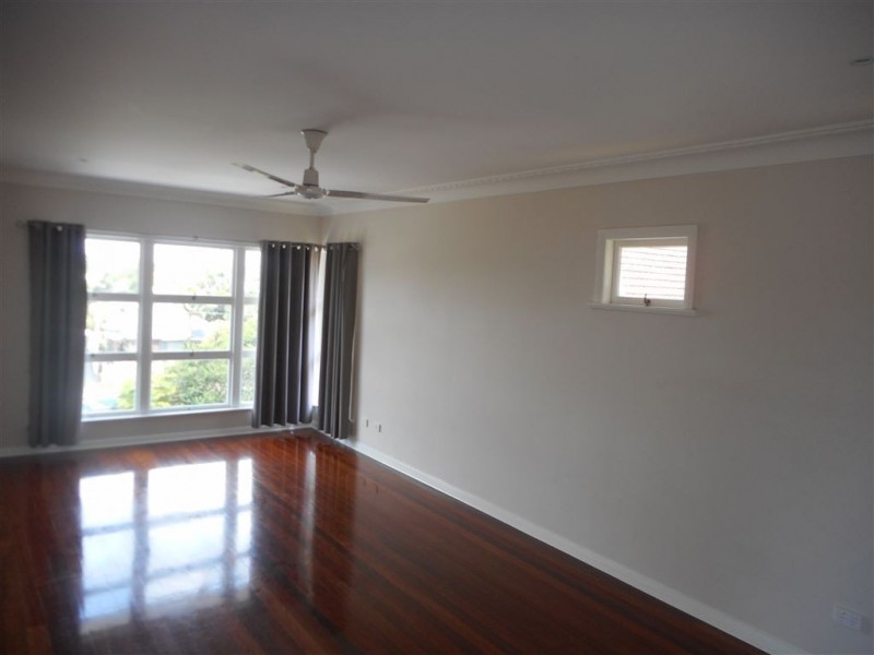 236 Edinburgh Castle Road, Wavell Heights QLD 4012