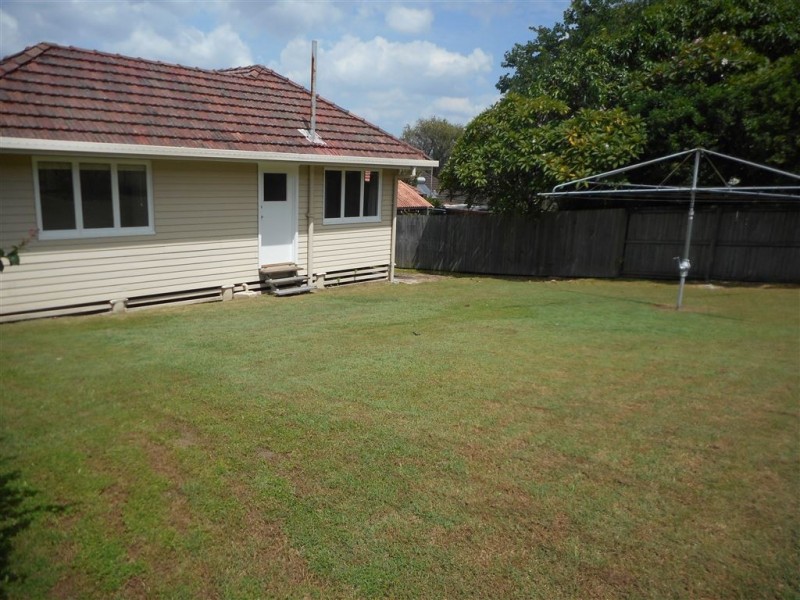 236 Edinburgh Castle Road, Wavell Heights QLD 4012