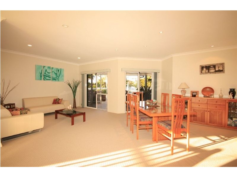 91 Saturn Crescent, Bridgeman Downs QLD 4035