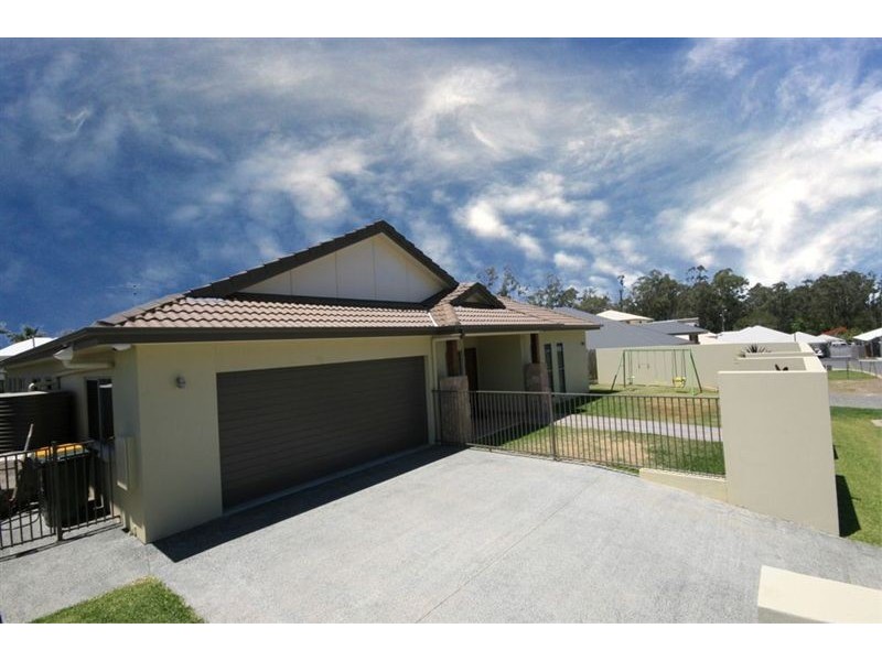 8 silverbirch place, Bridgeman Downs QLD 4035