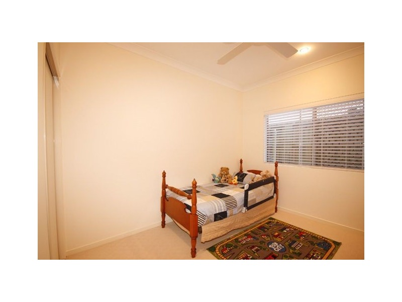 8 silverbirch place, Bridgeman Downs QLD 4035