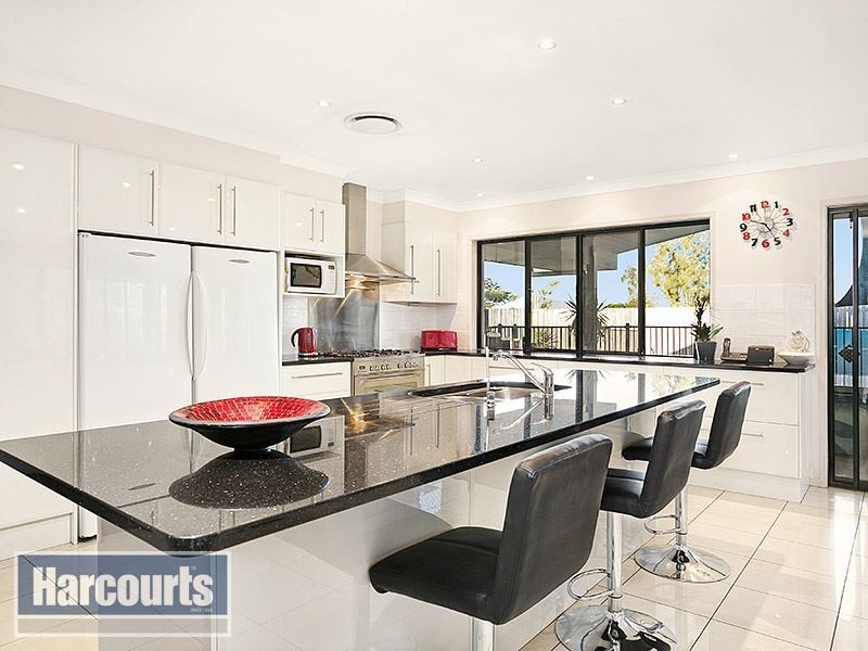 11 Cleavue St, Geebung QLD 4034