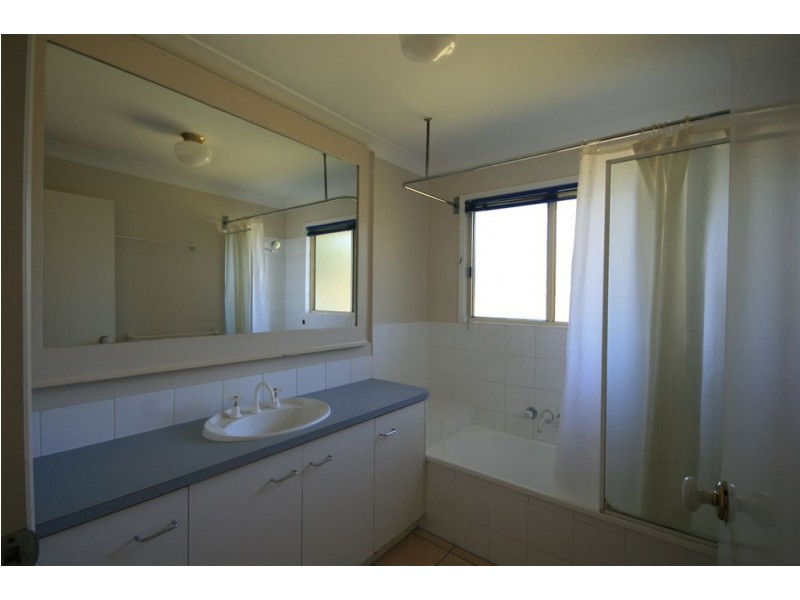 39 Walkers Road, Everton Hills QLD 4053